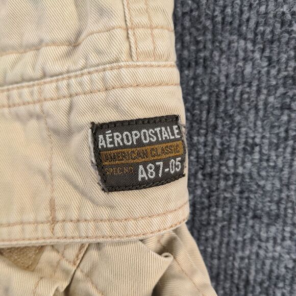 Aeropostale Mens Cargo Shorts Tan Size 33 Belt Loops Pockets Cotton - Picture 11 of 12